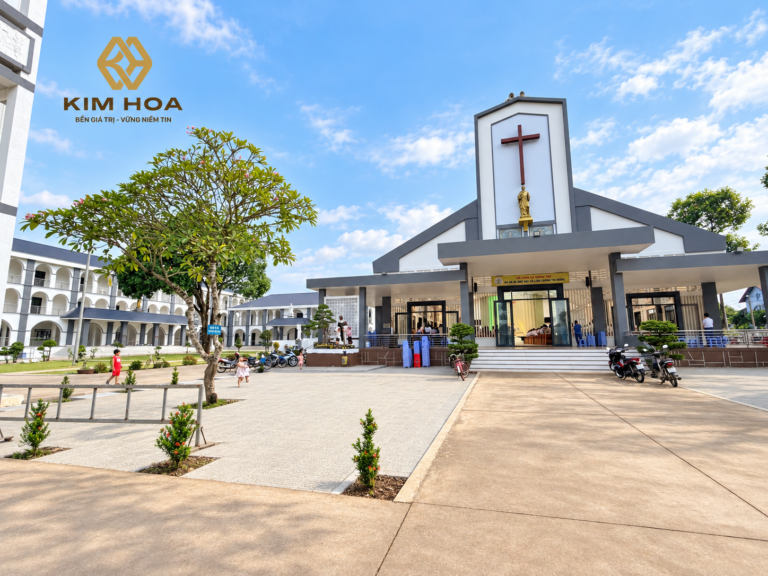 Nhà thờ giáo xứ Minh Hoà, Long Thành, Đồng Nai – sơn Visenlex do Kim Hoa cung cấp